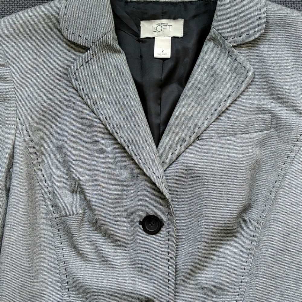 Ann Taylor Jacket Size 2 - Picture 3 of 8